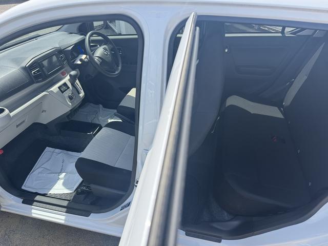 ミライースＧ　ＳＡIII弊社デモカーＵＰ車　新車保証継承付　オーディオレス　スマートキー　ＬＥＤヘッドライト　衝突軽減ブレーキ　横滑り防止装置　アイドリングストップ　クリアランスソナー　純正アルミホイール（福岡県）の中古車