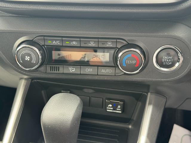 ロッキーXナビ地デジTV バックカメラ Bluetooth ETC 前後ドライブレコーダー オートライト LEDヘッドライト 衝突軽減ブレーキ アイドリングストップ クリアランスソナー 純正アルミホイール(福岡県)の中古車