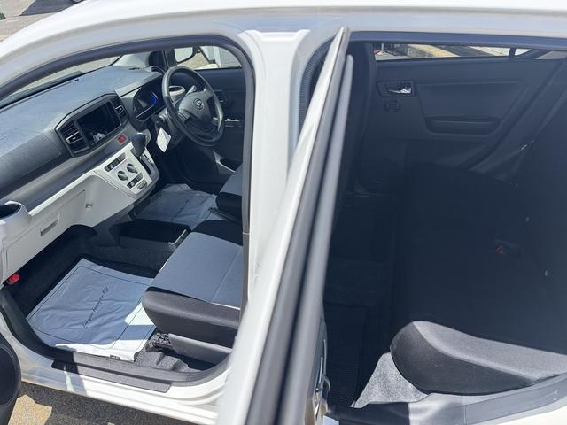 ミライースＸ　ＳＡIII弊社デモカーＵＰ車　新車保証継承付　オーディオレス　オートライト　ＬＥＤヘッドライト　衝突軽減ブレーキ　オートマチックハイビーム　横滑り防止装置　アイドリングストップ　クリアランスソナー（福岡県）の中古車