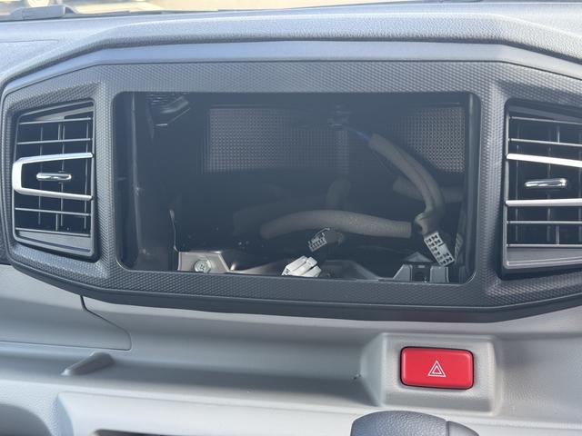 ミライースX SAIII新車保証継承付 弊社デモカーUP車 オーディオレス オートライト LEDヘッドライト 衝突軽減ブレーキ アイドリングストップ クリアランスソナー(福岡県)の中古車