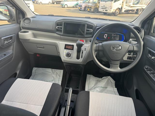ミライースＧ　ＳＡIII新車保証継承付　弊社デモカーＵＰ車　オーディオレス　ＬＥＤヘッドライト　衝突軽減ブレーキ　オートマチックハイビーム　横滑り防止装置　アイドリングストップ　クリアランスソナー　純正アルミホイール（福岡県）の中古車