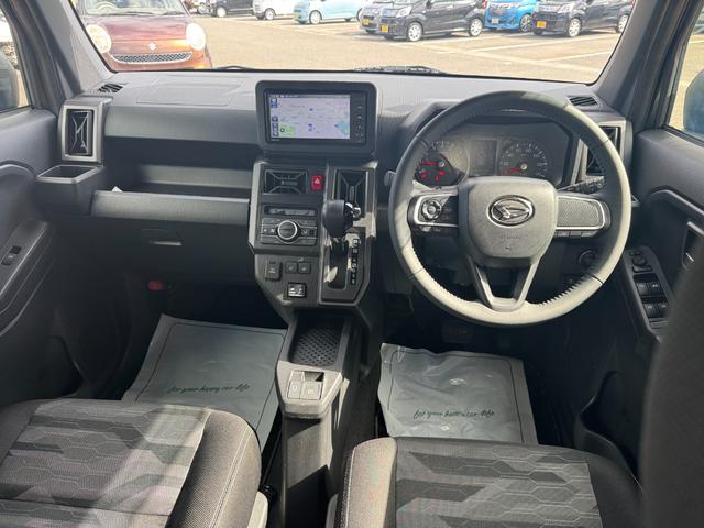 タフトＧ　クロムベンチャーナビ地デジＴＶ　バックカメラ　Ｂｌｕｅｔｏｏｔｈ　スマートキー　オートライト　ＬＥＤヘッドライト　衝突軽減ブレーキ　横滑り防止装置　アイドリングストップ　クリアランスソナー　純正アルミホイール（福岡県）の中古車