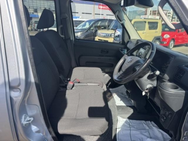 ハイゼットカーゴデッキバンG喫煙車 CDチューナー 両側スライドドア オートライト 衝突軽減ブレーキ 横滑り防止装置 アイドリングストップ オートマチックハイビーム(福岡県)の中古車