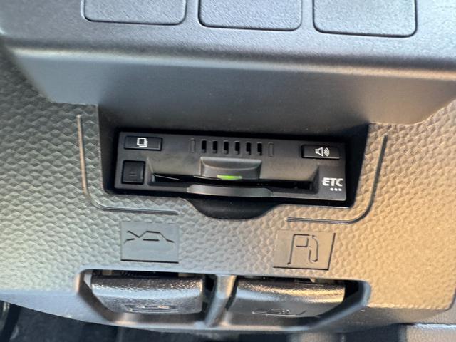 ルーミーカスタムG−Tナビ地デジTV バックカメラ Bluetooth ETC 両側電動スライドドア LEDヘッドライト 衝突軽減ブレーキ 横滑り防止装置 アイドリングストップ クリアランスソナー 純正アルミホイール(福岡県)の中古車