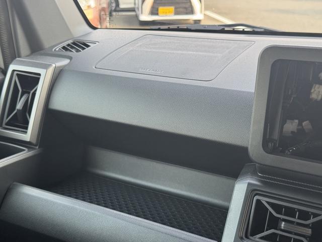 タフトＧ　ダーククロムベンチャー新車保証継承付　弊社デモカーＵＰ車　オーディオレス　バックカメラ付　スマートキー　クルーズコントロール　オートライト　ＬＥＤヘッドライト　衝突軽減ブレーキ　アイドリングストップ　純正アルミホイール（福岡県）の中古車