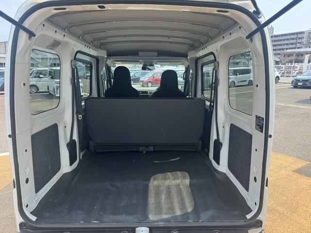 ハイゼットカーゴDX新車保証継承付 弊社デモカーUP車 1dinラジオ 両側スライドドア オートライト 衝突軽減ブレーキ 横滑り防止装置 アイドリングストップ クリアランスソナー(福岡県)の中古車
