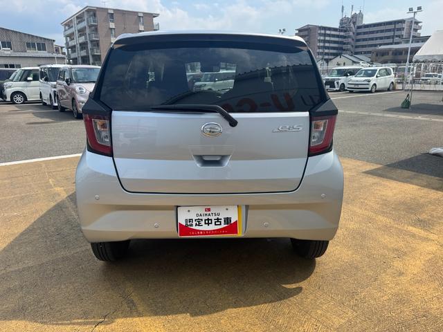 ミライースＸ　ＳＡIII新車保証継承付　弊社デモカーＵＰ車　オーディオレス　オートライト　ＬＥＤヘッドライト　衝突軽減ブレーキ横滑り防止装置　アイドリングストップ　クリアランスソナー（福岡県）の中古車