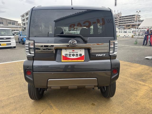 タフトＧ　ダーククロムベンチャー新車保証継承付　弊社デモカーＵＰ車　オーディオレス　バックカメラ付　　スマートキー　オートライト　ＬＥＤヘッドライト　衝突軽減ブレーキ　横滑り防止装置　アイドリングストップ　純正アルミホイール（福岡県）の中古車