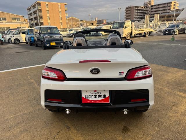 コペンGR スポーツ新車保証継承付 オーディオレス Bluetooth LEDヘッドライト 横滑り防止装置 アイドリングストップ 純正アルミホイール(福岡県)の中古車