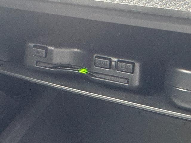 タフトG ダーククロムベンチャー新車保証継承付 ナビ地デジTV バックカメラ Bluetooth スマートキー ETC 前後ドライブレコーダー オートライト LEDヘッドライト 衝突軽減ブレーキ 横滑り防止装置 アイドリングストップ(福岡県)の中古車