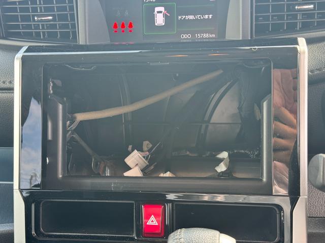 トール 中古車 カスタムＧ新車保証継承付　弊社デモカーＵＰ車　オーディオレス　バックカメラ付　スマートキー　クルーズコントロール　ＬＥＤヘッドライト　衝突軽減ブレーキ　横滑り防止装置　クリアランスソナー　両側電動スライドドア