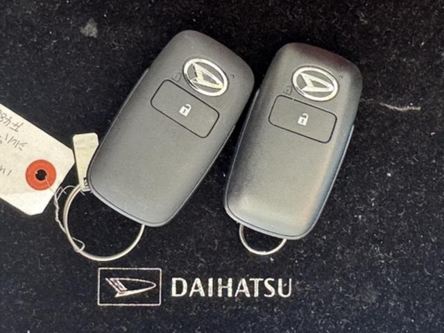 ハイゼットカーゴクルーズターボ新車保証継承付 弊社デモカーUP車 オーディオレス 両側スライドドア オートライト 衝突軽減ブレーキ 横滑り防止装置 アイドリングストップ クリアランスソナー(福岡県)の中古車
