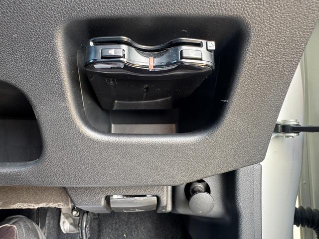 ムーヴカスタム　ＲＳ　ＳＡナビ地デジＴＶ　バックカメラ　Ｂｌｕｅｔｏｏｔｈ　スマートキー　ＥＴＣ　オートライト　ＬＥＤヘッドライト　衝突軽減ブレーキ　横滑り防止装置　アイドリングストップ　クリアランスソナー　純正アルミホイール（福岡県）の中古車