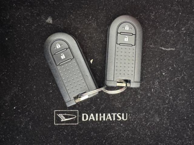 ムーヴカスタム　ＲＳ　ＳＡナビ地デジＴＶ　バックカメラ　Ｂｌｕｅｔｏｏｔｈ　スマートキー　ＥＴＣ　オートライト　ＬＥＤヘッドライト　衝突軽減ブレーキ　横滑り防止装置　アイドリングストップ　クリアランスソナー　純正アルミホイール（福岡県）の中古車