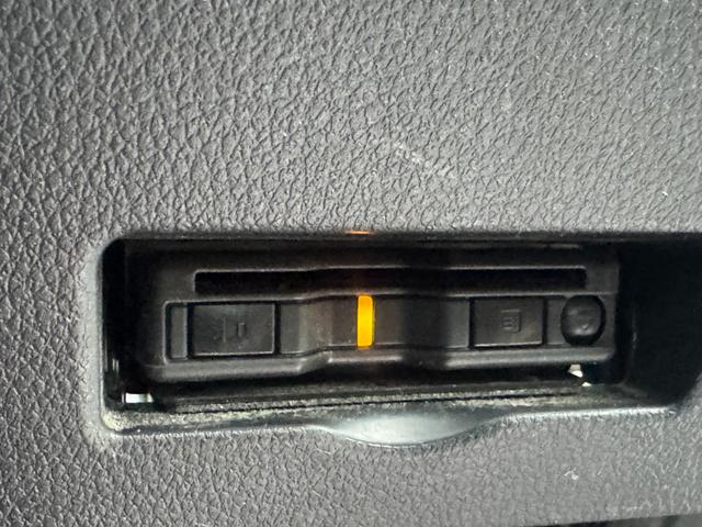 ハイゼットカーゴDX新車保証継承付 1dinラジオ 5MT ETC 両側スライドドア オートライト LEDヘッドライト 衝突軽減ブレーキ オートマチックハイビーム 横滑り防止装置 アイドリングストップ(福岡県)の中古車