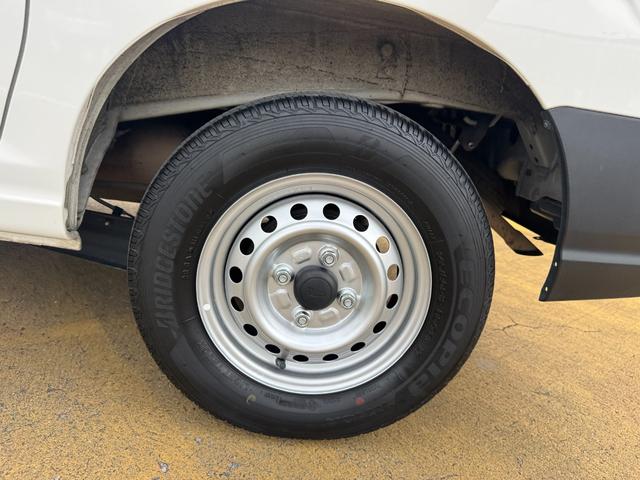 ハイゼットカーゴDX新車保証継承付 1dinラジオ 5MT ETC 両側スライドドア オートライト LEDヘッドライト 衝突軽減ブレーキ オートマチックハイビーム 横滑り防止装置 アイドリングストップ(福岡県)の中古車