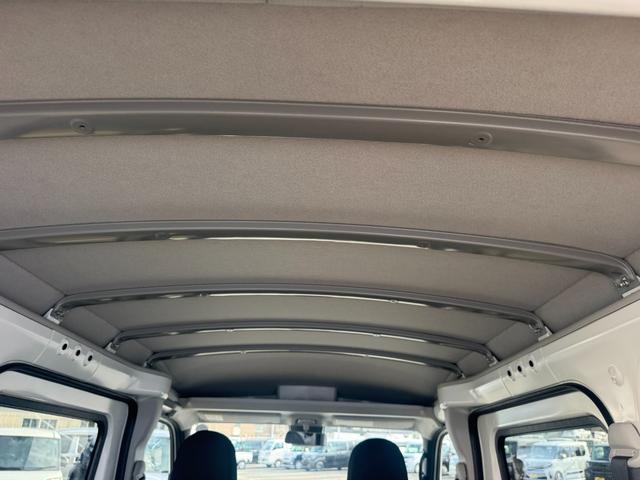 ハイゼットカーゴＤＸ新車保証継承付　ディスプレイオーディオ　両側スライドドア　オートライト　ＬＥＤヘッドライト　衝突軽減ブレーキ　オートマチックハイビーム　横滑り防止装置　アイドリングストップ　クリアランスソナー（福岡県）の中古車