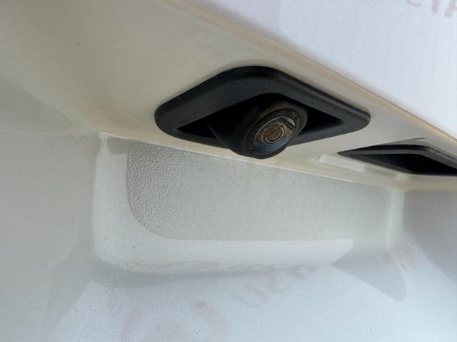 ムーヴキャンバスストライプスＧ新車保証継承付　オーディオレス　バックカメラ　スマートキー　両側電動スライドドア　オートライト　ＬＥＤヘッドライト　衝突軽減ブレーキ　横滑り防止装置　アイドリングストップ　クリアランスソナー（福岡県）の中古車