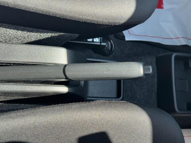 ミライースＸ　ＳＡIII新車保証継承付　弊社デモカーＵＰ車　オーディオレス　オートライト　ＬＥＤヘッドライト　衝突軽減ブレーキ　オートマチックハイビーム　横滑り防止装置　アイドリングストップ　クリアランスソナー（福岡県）の中古車