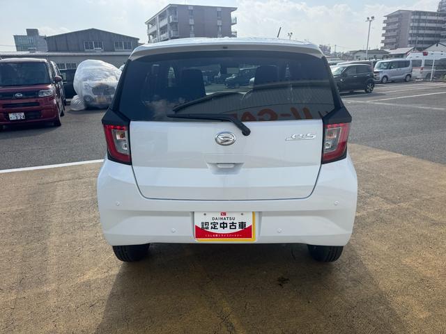 ミライースＸ　ＳＡIII新車保証継承付　弊社デモカーＵＰ車　オーディオレス　オートライト　ＬＥＤヘッドライト　衝突軽減ブレーキ　オートマチックハイビーム　横滑り防止装置　アイドリングストップ　クリアランスソナー（福岡県）の中古車