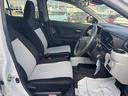 新車保証継承付　弊社デモカーＵＰ車　オーディオレス　オートライト　ＬＥＤヘッドライト　衝突軽減ブレーキ　アイドリングストップ　クリアランスソナー（福岡県）の中古車