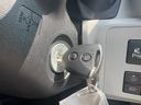 新車保証継承付　弊社デモカーＵＰ車　オーディオレス　オートライト　ＬＥＤヘッドライト　衝突軽減ブレーキ横滑り防止装置　アイドリングストップ　クリアランスソナー（福岡県）の中古車