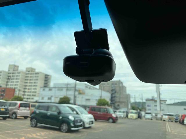 ハイゼットカーゴクルーズターボ衝突被害軽減システム　ＬＥＤヘッドライト　ターボ　運転席エアバッグ　ＡＢＳ　ナビＴＶ　ブルートゥースオーディオ　バックモニター　ＥＴＣ車載器（山口県）の中古車