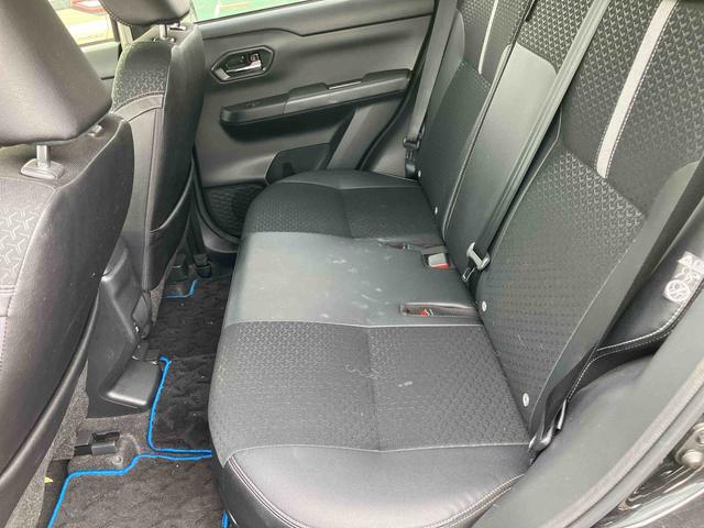 ロッキープレミアムＧ　ＨＥＶ記録簿　エアバッグ　アルミホイール　ＡＢＳ　１オーナー　禁煙車　キ−フリ−　車線逸脱警報装置　踏み間違い防止　オートマチックハイビーム　Ｓヒーター　Ｄレコ（山口県）の中古車