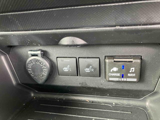 ロッキープレミアムＧ　ＨＥＶ記録簿　エアバッグ　アルミホイール　ＡＢＳ　１オーナー　禁煙車　キ−フリ−　車線逸脱警報装置　踏み間違い防止　オートマチックハイビーム　Ｓヒーター　Ｄレコ（山口県）の中古車