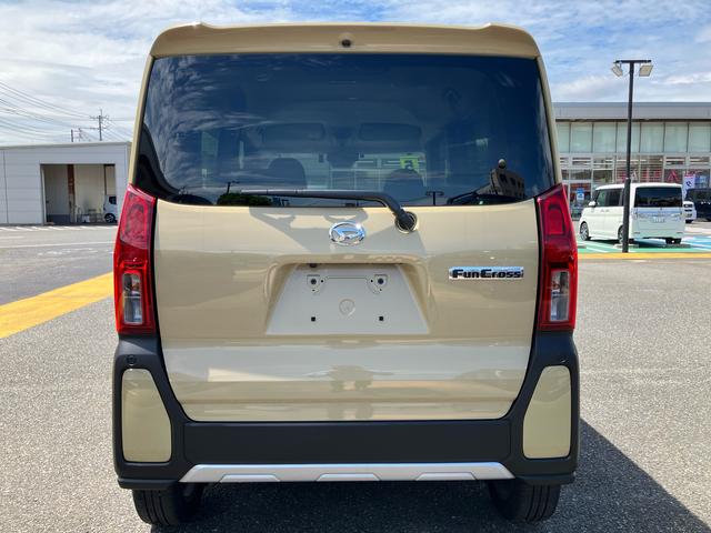 タントファンクロスターボスマートキ−　ターボ車　ナビ　キーフリー　ワンオーナー　ＡＷ　ＡＢＳ　エアバッグ（山口県）の中古車