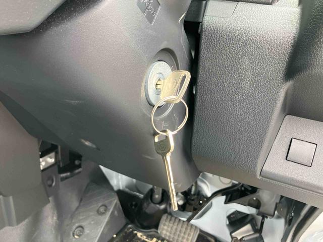 ハイゼットトラックスタンダードパートタイム４ＷＤ　オートエアコン　エアバック　パワステ　ＡＢＳ（山口県）の中古車