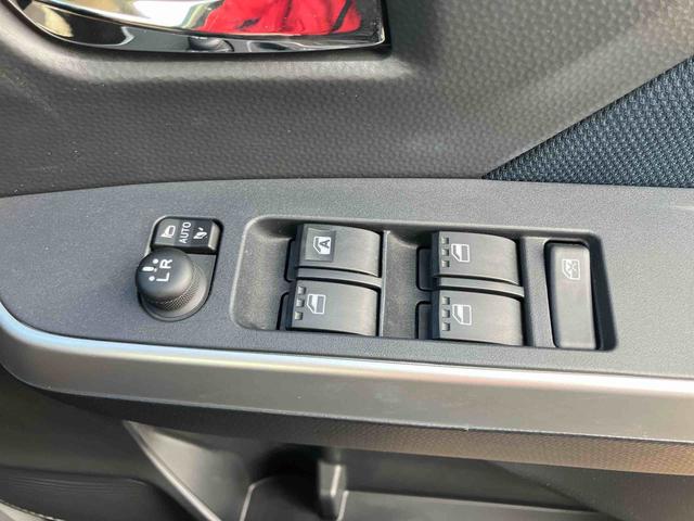 トールカスタムＧ　ターボＴＶ　キーフリーシステム　アルミ　ターボエンジン　記録簿　スマートキー　ＡＢＳ　エアバッグ（山口県）の中古車