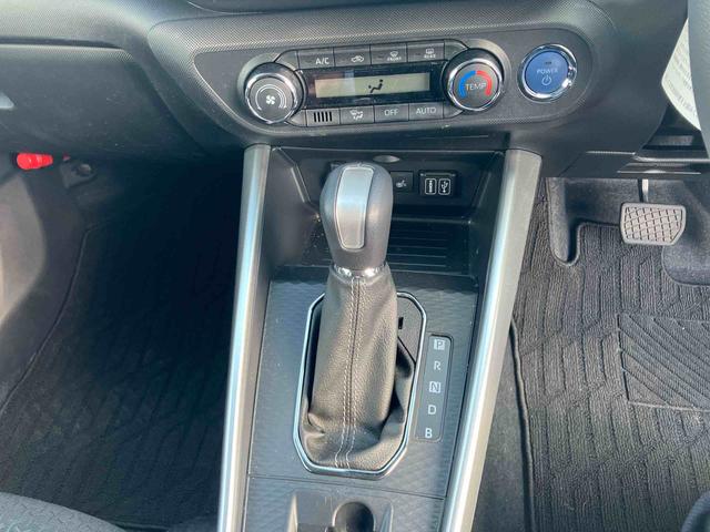 ロッキープレミアムＧ　ＨＥＶアルミホイル　エアバッグ　記録簿　スマートキー　ＡＢＳ　キーフリー（山口県）の中古車