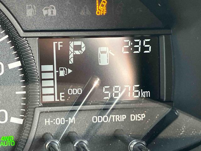 ハイゼットトラックスタンダード整備記録簿　パワステ付　切替式４ＷＤ　エアコン付　シングルエアバッグ　ＡＢＳ（山口県）の中古車