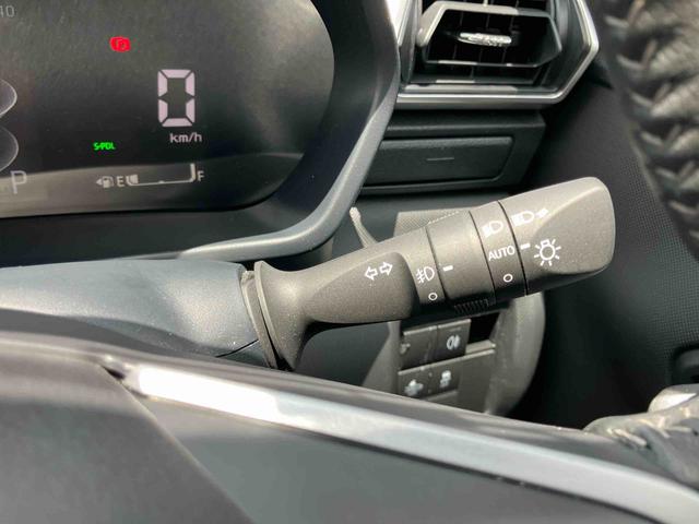 ロッキープレミアムＧ　ＨＥＶキーフリーシステム　記録簿　アルミ　スマートキー　ＡＢＳ　エアバッグ（山口県）の中古車