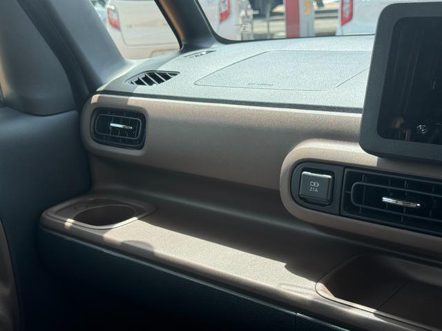 ムーヴキャンバスセオリーＧ令和５年式　弊社デモカーＵＰ車　衝突低減　オーディイオレス　Ｂカメラ　電子パーキングブレーキ　シートヒーター　走行距離６３０２ｋｍ（福岡県）の中古車