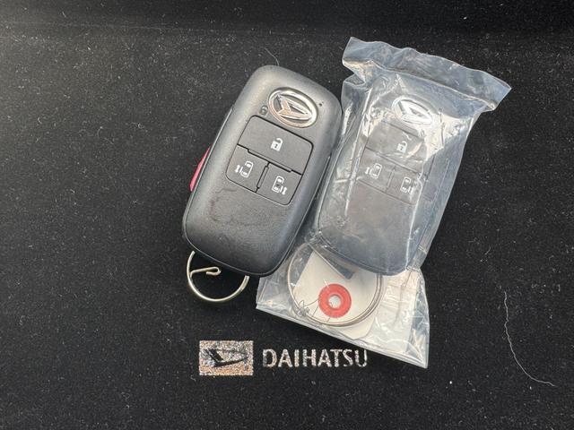 ムーヴキャンバスセオリーＧ令和５年式　弊社デモカーＵＰ車　衝突低減　オーディイオレス　Ｂカメラ　電子パーキングブレーキ　シートヒーター　走行距離６３０２ｋｍ（福岡県）の中古車