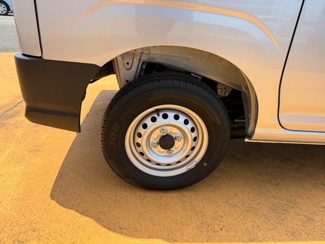 ハイゼットカーゴＤＸ令和５年式　衝突低減ブレーキ　弊社デモカーＵＰ車（福岡県）の中古車