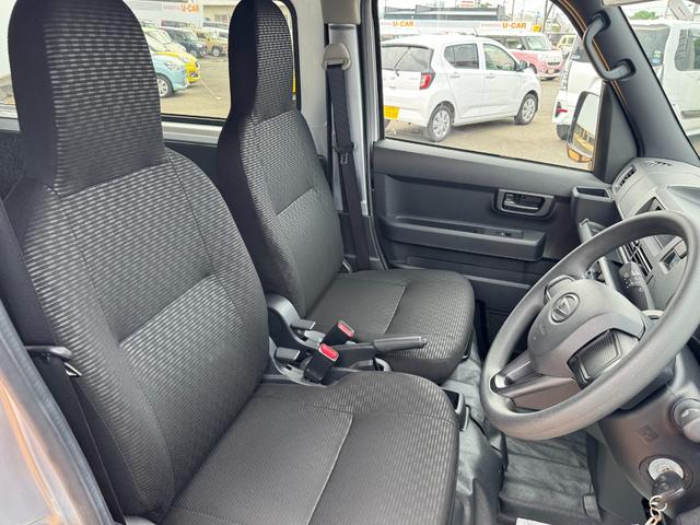 ハイゼットカーゴＤＸ令和５年式（福岡県）の中古車