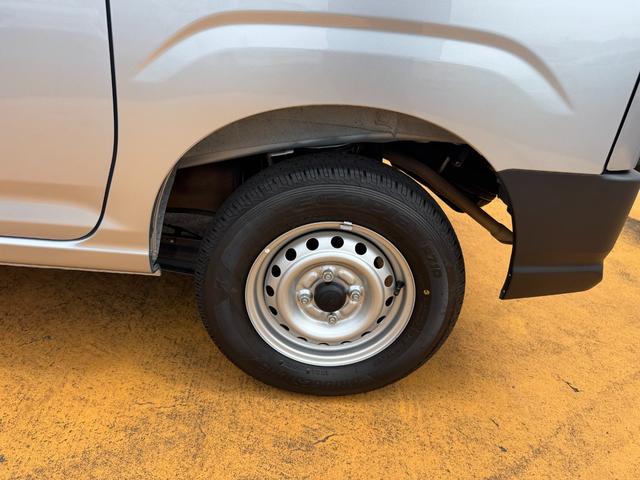 ハイゼットカーゴＤＸ令和５年式（福岡県）の中古車