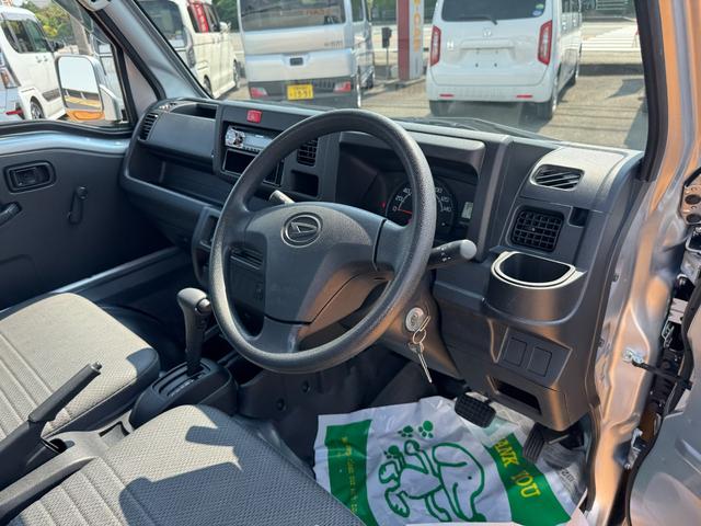 ハイゼットトラックスタンダード令和１年式（福岡県）の中古車