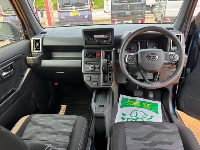 タフトＧ　ダーククロムベンチャー令和６年式　衝突低減ブレーキ　弊社リースＵＰ車　ＣＤチューナー　アダクティブクルーズコントロール　シートヒーター　電子パーキングブレーキ（福岡県）の中古車