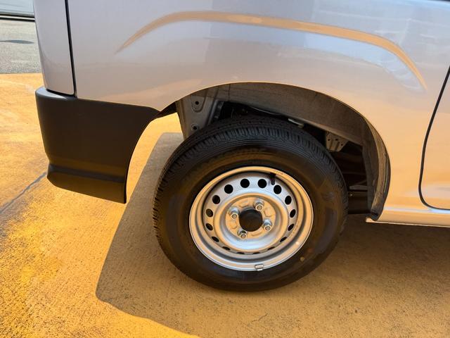 ハイゼットカーゴＤＸ令和５年式（福岡県）の中古車