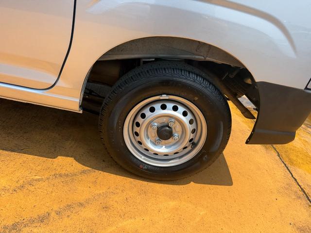 ハイゼットカーゴＤＸ令和５年式（福岡県）の中古車