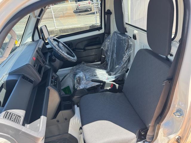 ハイゼットトラックスタンダード　農用スペシャル平成２７年式　１ｄｉｎラジオ　５ＭＴ（福岡県）の中古車