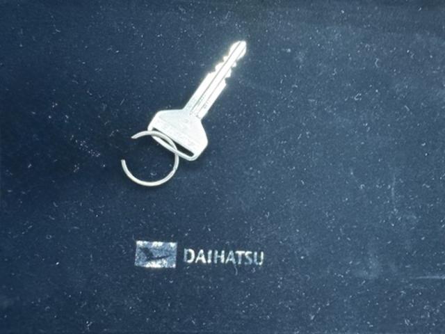 ハイゼットトラックスタンダード　農用スペシャル平成２７年式　１ｄｉｎラジオ　５ＭＴ（福岡県）の中古車