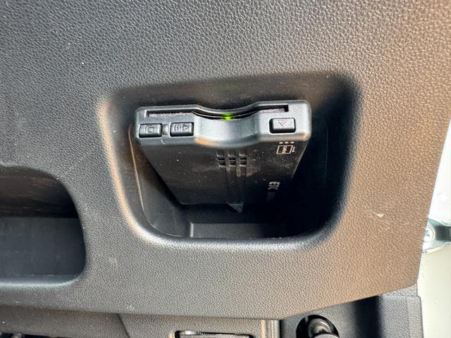 ムーヴカスタム　ＸリミテッドII　ＳＡIII令和２年式　衝突低減ブレーキ　純正フルセグナビ　Ｂｌｕｅｔｏｏｔｈ　ドラレコ　ＥＴＣ　パノラマモニター　運転席シートヒーター　プッシュボタンスタート　ＬＥＤヘッドライト　ＬＥＤフォグランプ（福岡県）の中古車