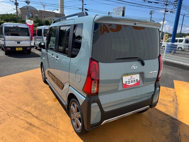 タントファンクロスターボ令和４年式　衝突低減ブレーキ（福岡県）の中古車
