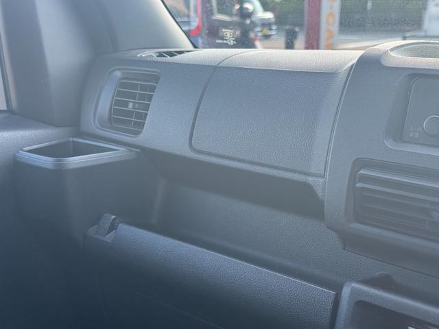 ハイゼットカーゴＤＸ令和５年式　衝突低減ブレーキ（福岡県）の中古車