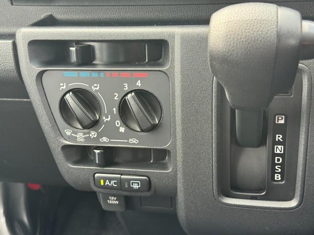 ハイゼットカーゴＤＸ令和５年式　衝突低減ブレーキ　新車保証継承付（福岡県）の中古車